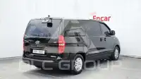 2018 Hyundai Starex