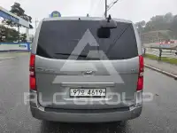 2018 Hyundai Starex