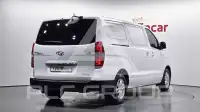 2018 Hyundai Starex