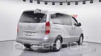 2018 Hyundai Starex