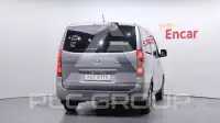 2018 Hyundai Starex