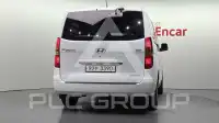2018 Hyundai Starex