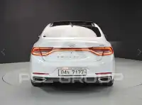 2018 Hyundai Grandeur