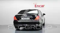 2018 Genesis G90