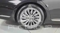 2018 Genesis G90
