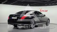 2018 Genesis G90