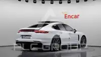 2018 Porsche Panamera