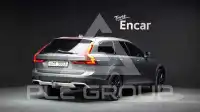 2018 Volvo V90