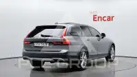 2018 Volvo V90