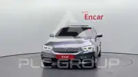 2019 BMW 520