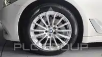 2019 BMW 520