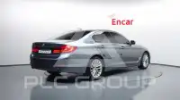 2019 BMW 520