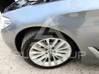 2019 BMW 530