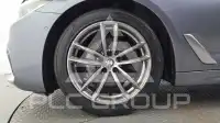 2019 BMW 520