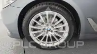 2019 BMW 520