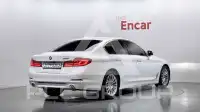 2019 BMW 520