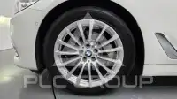 2019 BMW 520