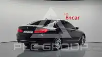 2019 BMW 520