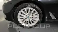 2019 BMW 530