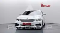 2019 BMW 520