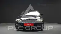 2019 BMW 520