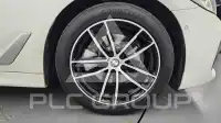 2019 BMW 520