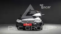 2019 BMW 520