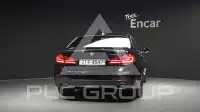 2019 BMW 520
