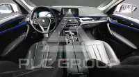 2019 BMW 520