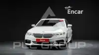 2019 BMW 520