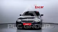 2019 BMW 520