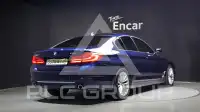 2019 BMW 530