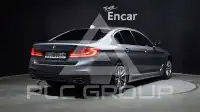 2019 BMW 520