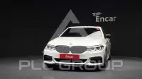 2019 BMW 520