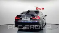 2019 BMW 740M