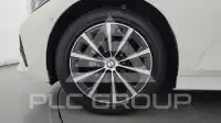 2019 BMW 320