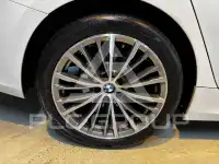 2019 BMW 320