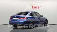 2019 BMW 330