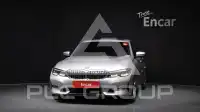 2019 BMW 320