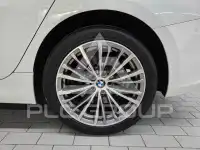 2019 BMW 330