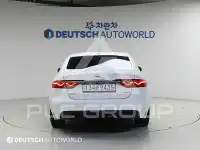 2019 Jaguar XF