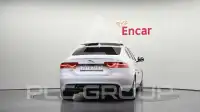 2019 Jaguar XE