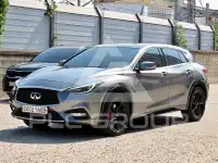 2019 Infinity Q30