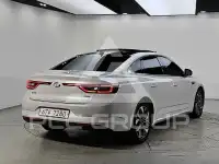2019 Renault Sm6