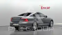 2019 Volvo S90