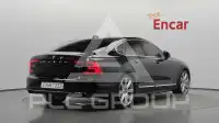 2019 Volvo S90