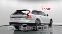 2019 Volvo V90