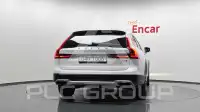 2019 Volvo V90