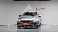 2019 Volvo V40