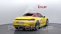 2019 Porsche 718
